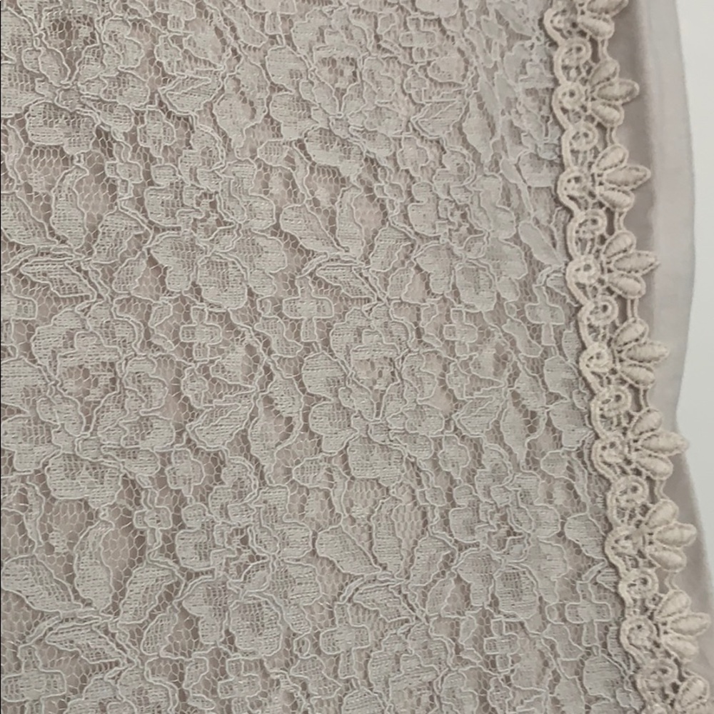 Express beige lace top - Picture 8 of 13